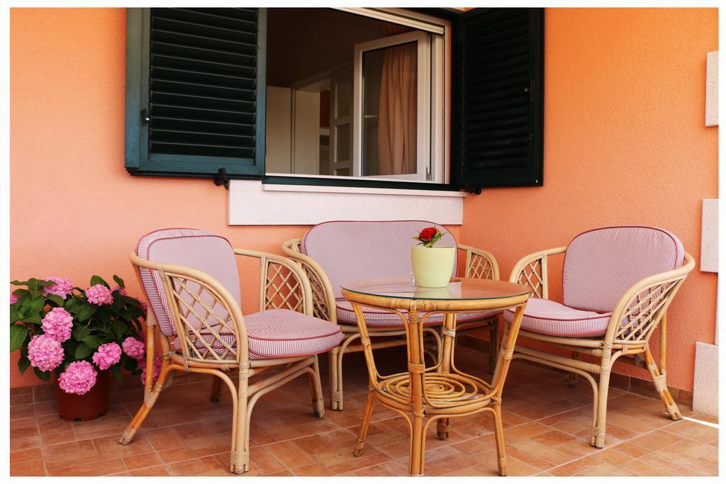 Villa Marica Primošten Екстериор снимка